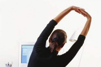 Bài tập vận động tăng sức khỏe cho dân văn phòng